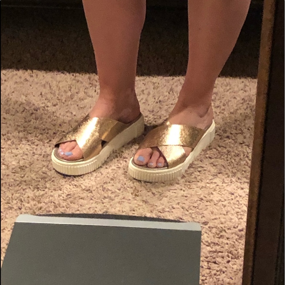 Rose Gold Slide Sandals - Picture 3 of 3